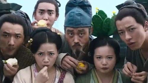娱乐吃瓜中,揭秘明星幕后故事，吃瓜群众狂欢时刻