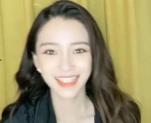 直播吃娱乐圈的瓜