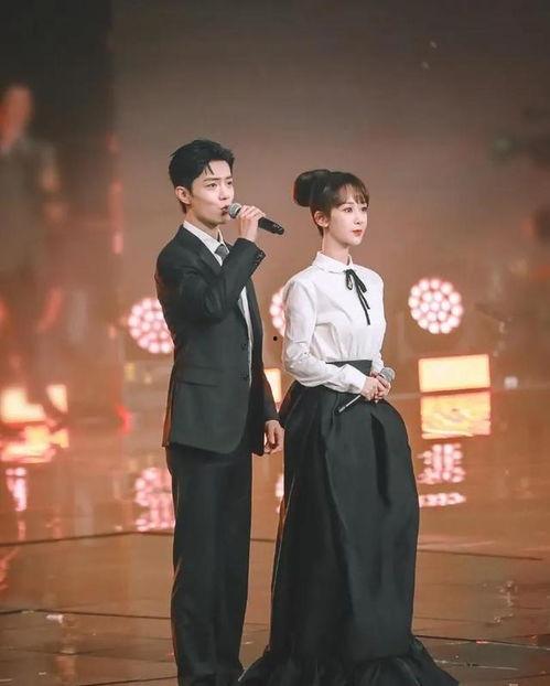 娱乐圈吃瓜小花组cp,吃瓜小花们的甜蜜CP大揭秘