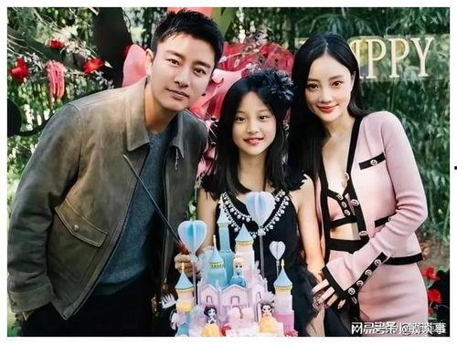 娱乐圈吃瓜爆料最新,明星恋情曝光，幕后真相令人震惊！